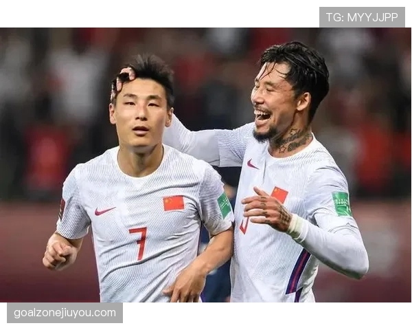 昂达夫与基米希形成联动,德国队进攻层次更加丰富 昂达夫与基米希形成联动,德国队进攻层次更加丰富